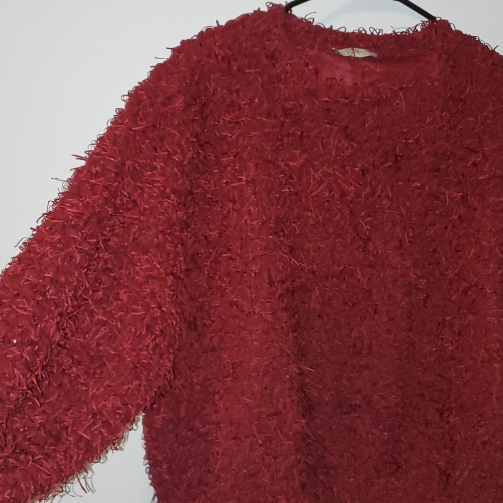 Zara Sweater - Picture 2 of 3